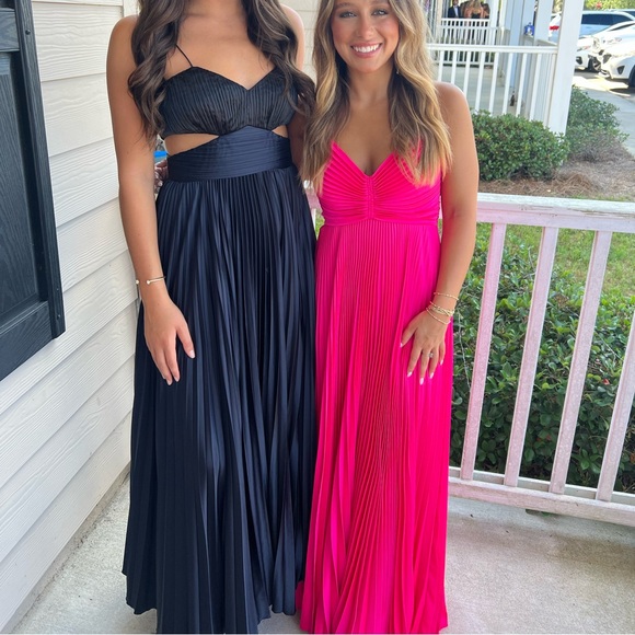 A.L.C  size 2 hot pink dress - Picture 8 of 8